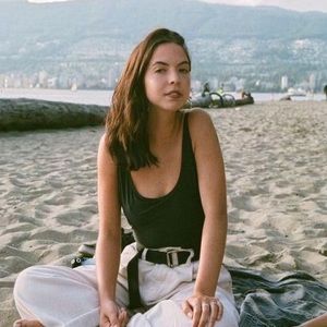 Meet your Posher, Madeline